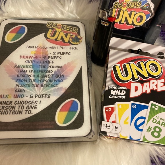 Smoker uno with uno dear cards - Picture 1 of 7